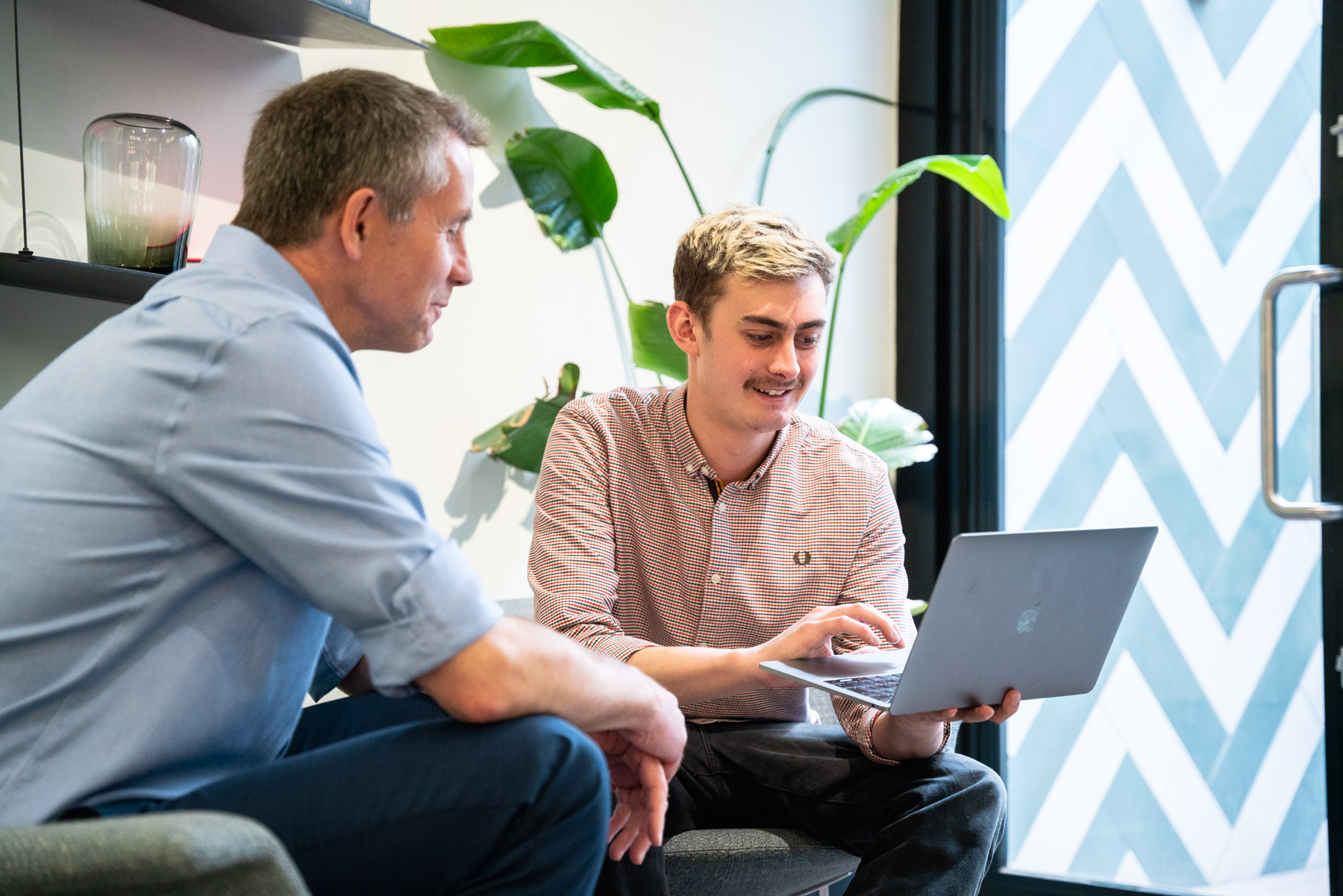 Strategise. Procure. Optimise | Servita