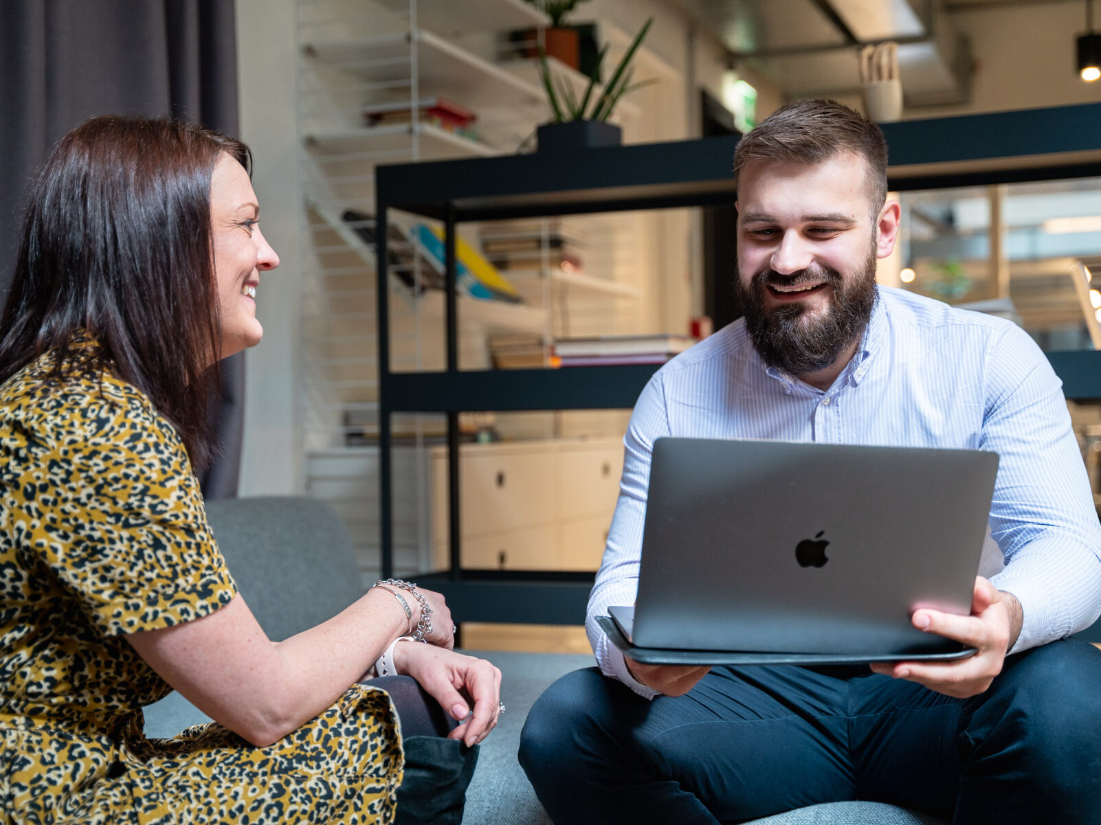 Envision.-Execute.-Enhance-Servita-aspect-ratio-580-435