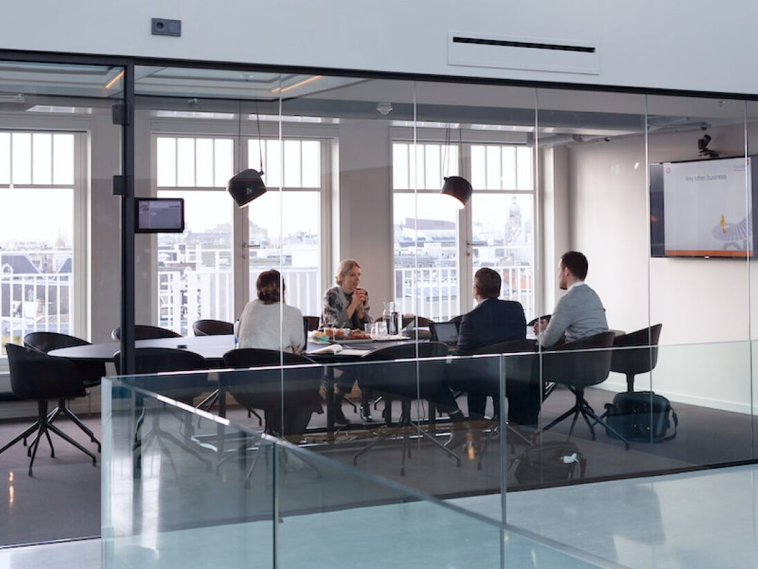 Partner-committed-to-your-success-Servita-aspect-ratio-580-435